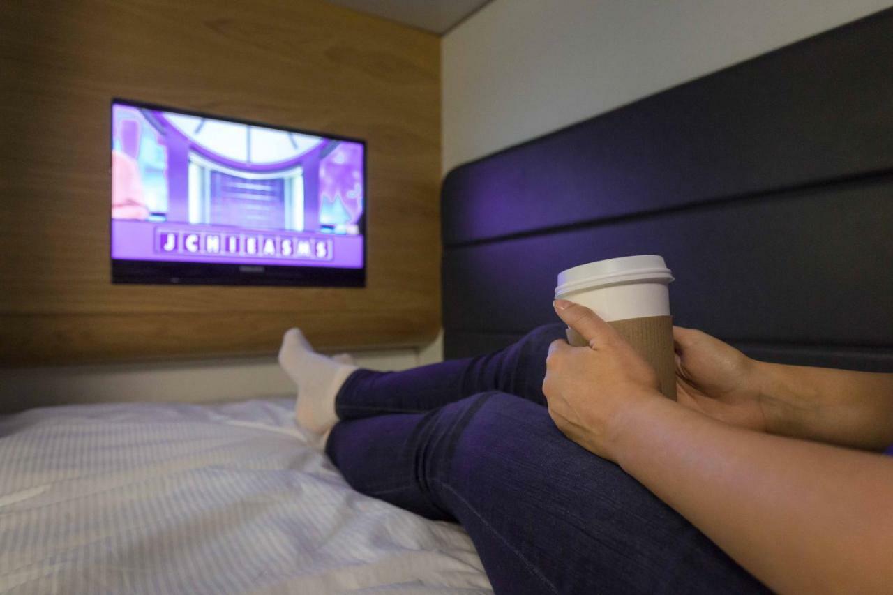 Yotelair London Heathrow Airport Hillingdon Eksteriør billede