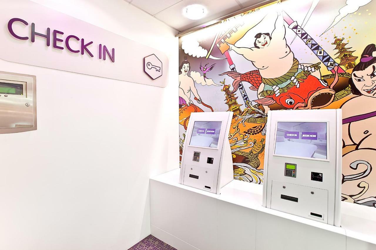 Yotelair London Heathrow Airport Hillingdon Eksteriør billede